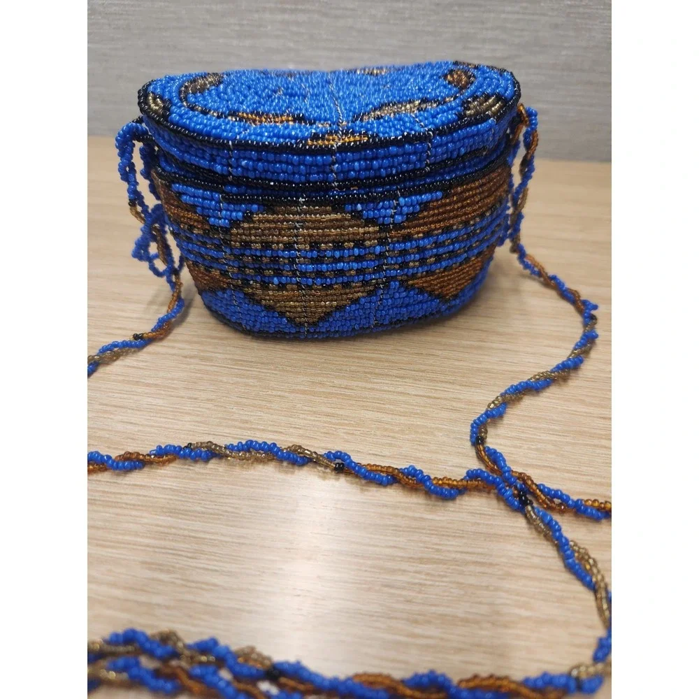 Vintage Seed Bead Hand Beaded Wire Hanging Trinket Box‎ Purse Lidded Blue Gold